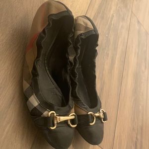 Burberry authentic 100% dnt fit me no more